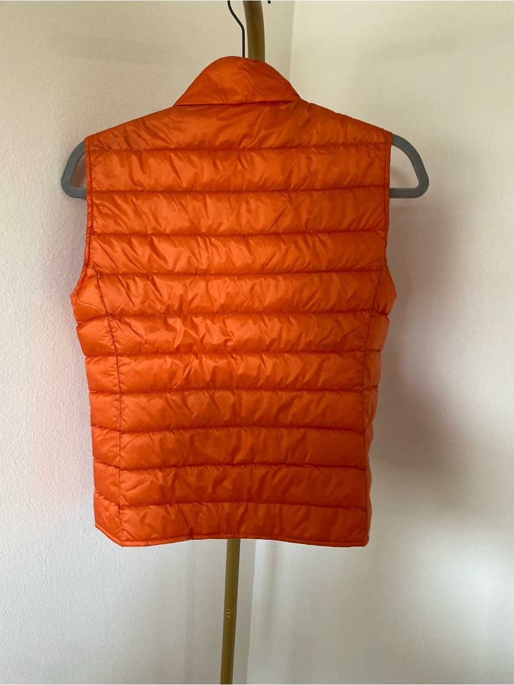 Moncler Longue Saison Orange Down Puffer Vest - Picture 5 of 11